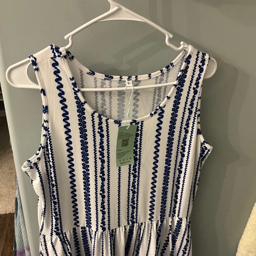 Cute short summer dress!